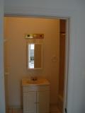 Kitchen_looking_into_bath.jpg